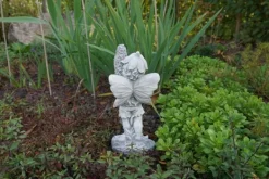 Gartendekoparadies Belle|Figures & Statues-Adorable elfe avec jacinthe en fleurs