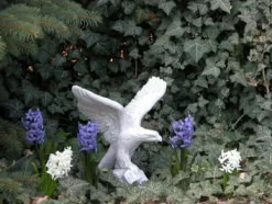 Gartendekoparadies Animaux-Aigle patiné à l'antique