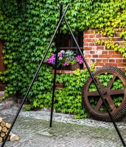 Gartendekoparadies Bols À Feu & Poêles De Jardin-Barbecue Grille de Cuisson suspendu «TIPI» sur Trépied 210 cm – en acier 50 cm