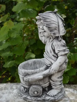 Gartendekoparadies Gnome-Ce gnome est vraiment occupé