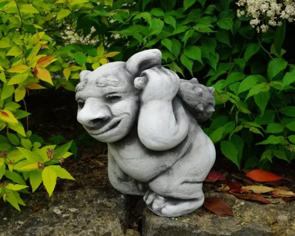 Gartendekoparadies Trolls-Ce troll se prend pour un Néandertalien