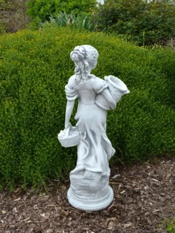 Gartendekoparadies Figures & Statues-Cette statue fait toujours bonne figure