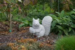 Gartendekoparadies Animaux-Écureuil