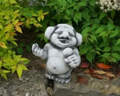 Gartendekoparadies Trolls-DJ troll : "Rock Me"