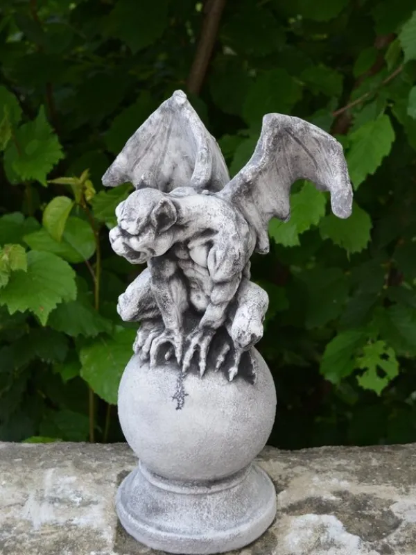 Gartendekoparadies Gargouilles-Dragon gargouille sur ballon
