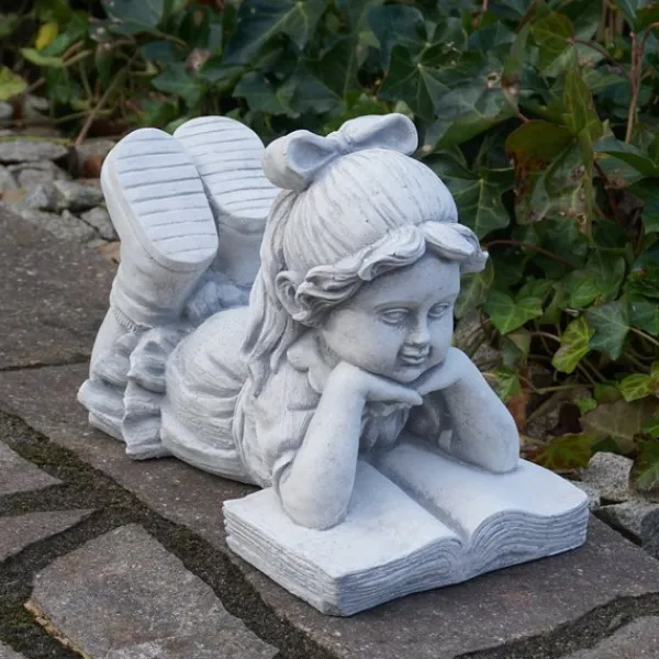 Gartendekoparadies Enfants & Anges-Fille couchée avec un livre