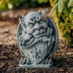 Gartendekoparadies Gargouilles-Gargoyle with Shield