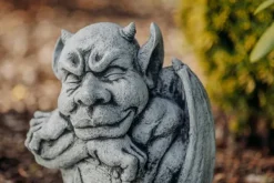 Gartendekoparadies Gargouilles-Gargoyle with Shield