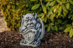 Gartendekoparadies Gargouilles-Gargoyle with Shield