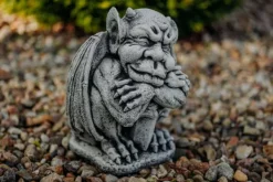 Gartendekoparadies Gargouilles-Gargoyle with Sword