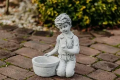 Gartendekoparadies Enfants & Anges|Jardinières-Garçon avec bol à plantes