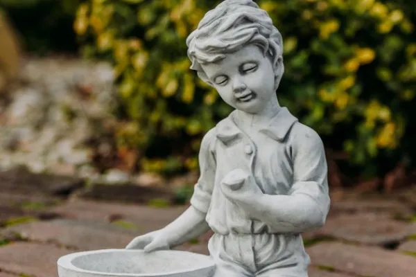 Gartendekoparadies Enfants & Anges|Jardinières-Garçon avec bol à plantes