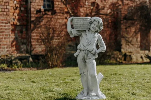 Gartendekoparadies Figures & Statues|Jardinières-Garçon comme pilier de fleur