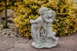 Gartendekoparadies Enfants & Anges-Garçon et fille - intimement familiers