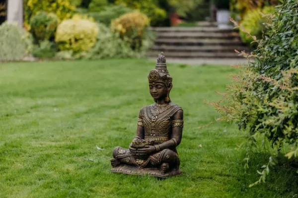 Gartendekoparadies Bouddhas-Grand garde du temple avec coloration exclusive