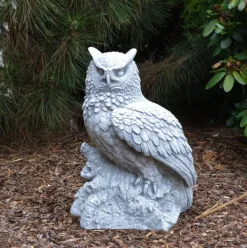 Gartendekoparadies Animaux-Grand hibou sur une branche