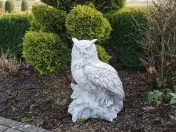 Gartendekoparadies Animaux-Grand hibou sur une branche
