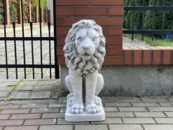 Gartendekoparadies Animaux-Grand lion face au milieu