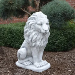 Gartendekoparadies Animaux-Grand lion Leo regardant droit