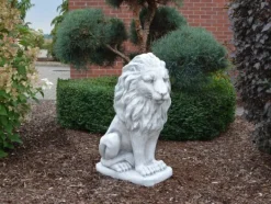 Gartendekoparadies Animaux-Grand lion Leo regardant droit