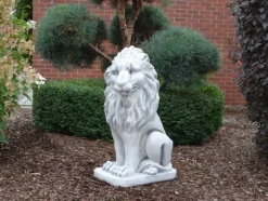 Gartendekoparadies Animaux-Grand lion Leo regardant droit