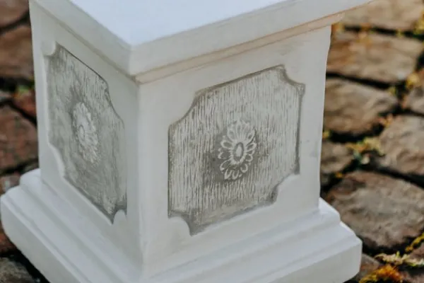 Gartendekoparadies Colonnes & Socles-Grande base à motif fleuri