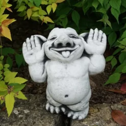 Gartendekoparadies Trolls-Hello, me voici ! : Troll se présente fièrement