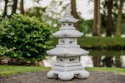 Gartendekoparadies Lanternes En Pierre-Immense pagode japonaise en pierre