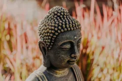 Gartendekoparadies Bouddhas-Immense statue de Bouddha dans des tons de bronze exclusifs