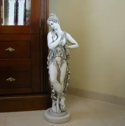 Gartendekoparadies Figures & Statues-La statue sensuelle de femme montre la figure