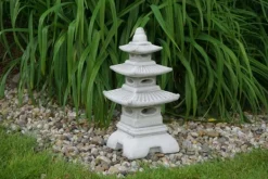 Gartendekoparadies Lanternes En Pierre-Lampe en pierre en forme de pagode japonaise