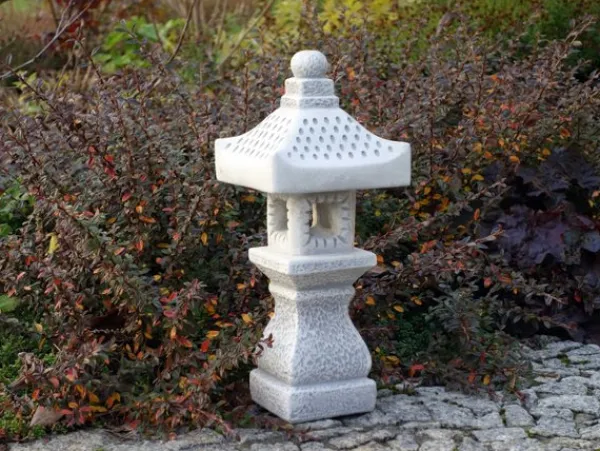Gartendekoparadies Lanternes En Pierre-Lampe en pierre tachi-gata : symbole de la culture asiatique