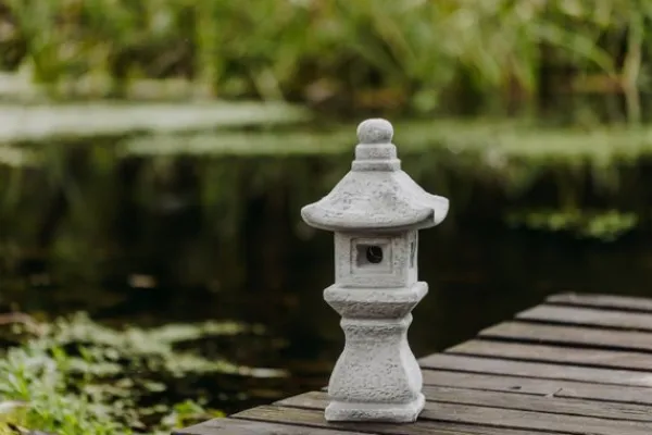 Gartendekoparadies Lanternes En Pierre-Lanterne en pierre japonaise Tachi-gata