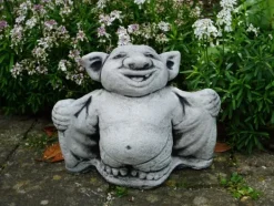 Gartendekoparadies Trolls-Le Troll en tant que Count Dracula