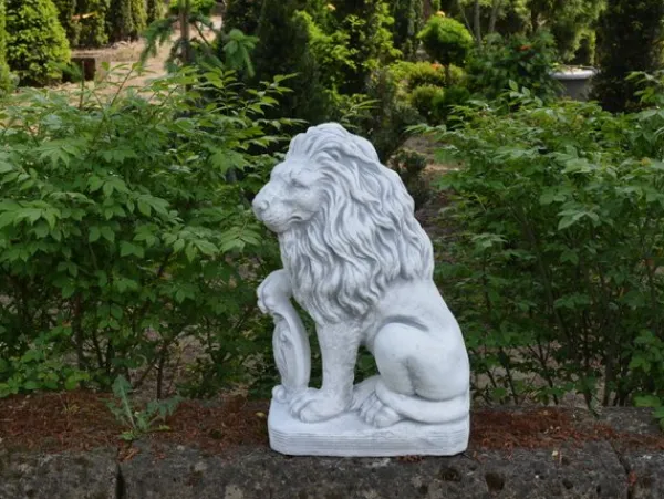 Gartendekoparadies Animaux-Lion avec bouclier sur la patte droite