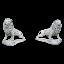 Gartendekoparadies Animaux-Lion de pierre sur rocher : regardant vers la gauche