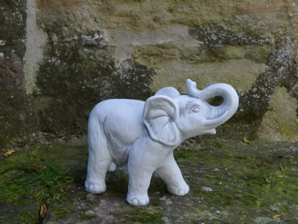 Gartendekoparadies Animaux-Éléphant imposant