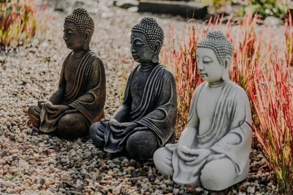 Gartendekoparadies Bouddhas-L'énorme statue de Bouddha montre rapidement son effet