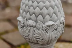 Gartendekoparadies Belle-Magnifique pomme de pin comme ambassadrice