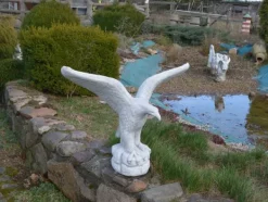 Gartendekoparadies Animaux-Énorme aigle