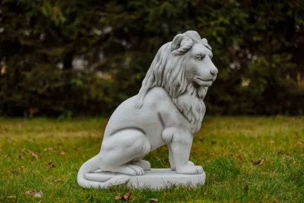 Gartendekoparadies Animaux-Énorme lion MAX tourné vers la droite