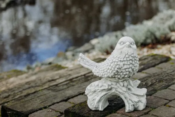 Gartendekoparadies Belle|Animaux-Oiseau sur souche d'arbre