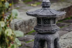 Gartendekoparadies Lanternes En Pierre-Oki-gata-yukimi : lanterne japonaise en pierre de style ancien