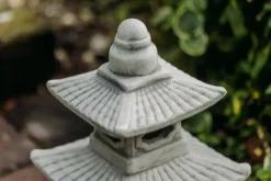 Gartendekoparadies Lanternes En Pierre-Pagode japonaise à huit fenêtres
