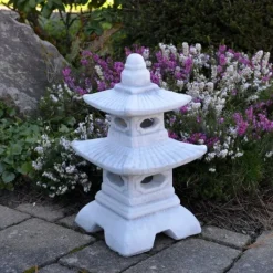 Gartendekoparadies Lanternes En Pierre-Pagode japonaise à huit fenêtres