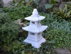 Gartendekoparadies Lanternes En Pierre-Pagode japonaise à huit fenêtres