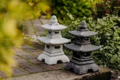 Gartendekoparadies Lanternes En Pierre-Pagode japonaise à huit fenêtres