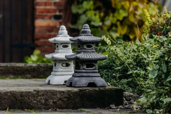 Gartendekoparadies Lanternes En Pierre-Pagode Japonaise Antique à Huit Fenêtres (Multicolore)