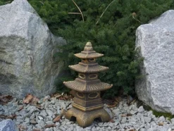 Gartendekoparadies Lanternes En Pierre-Pagode japonaise dans une palette de couleurs exclusive