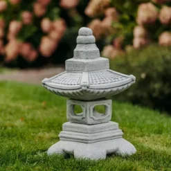 Gartendekoparadies Lanternes En Pierre-Pagode Yukimi avec un large toit